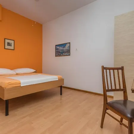 Apartmán Lux1 *