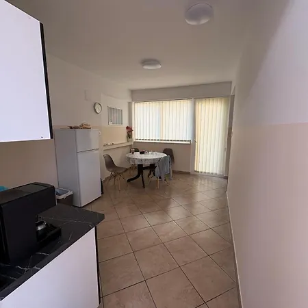 Lux1 Apartament *