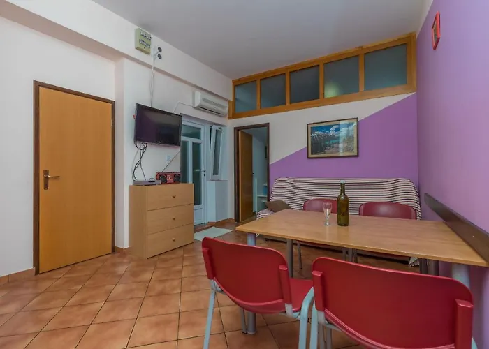 Διαμέρισμα Lux1 *